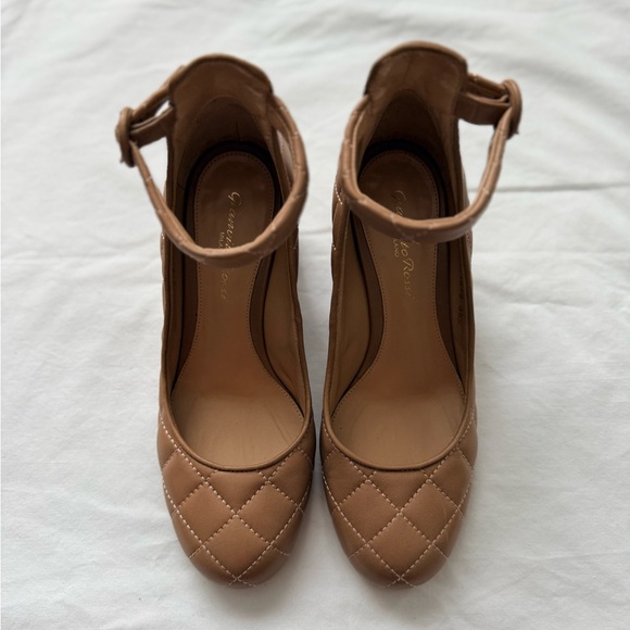 Gianvito Rossi Shoes - NEW Vintage Gianvito Rossi Greta Driver
Quilted Pump, Sz6